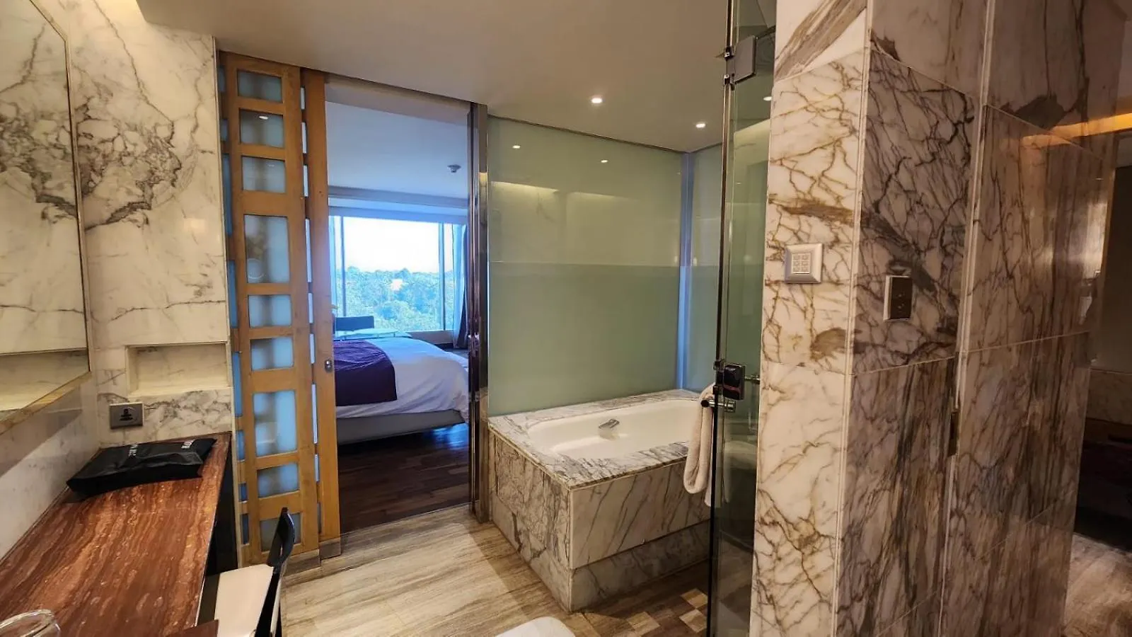 *****  Jw Marriott Hotel Чандигарх Индия